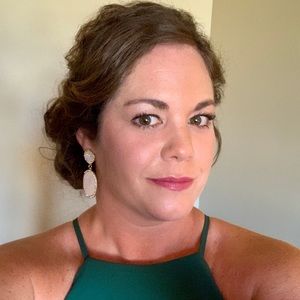 Meet your Posher, Melissa